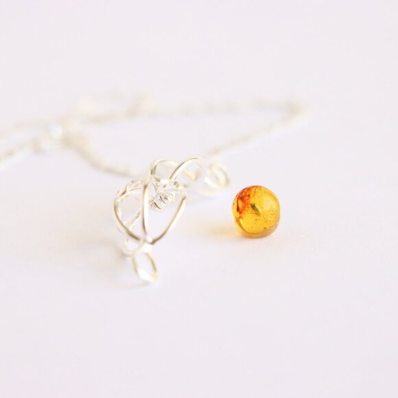 Sterling Silver Birdcage Pendant with Baltic Amber Fossil Insect - Picture 4 of 5